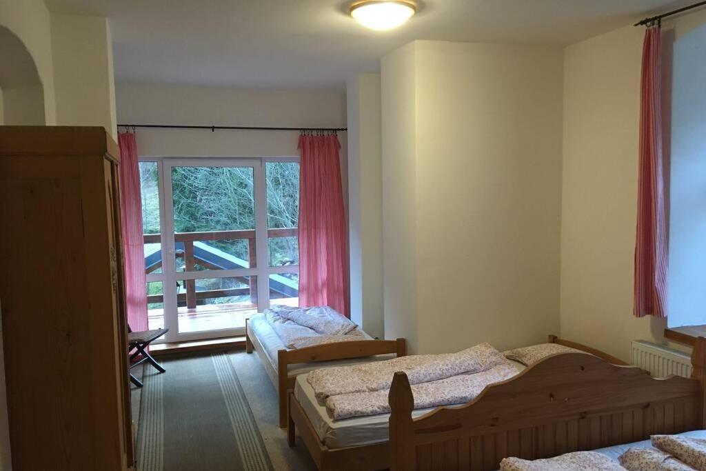 Villa Vykmanov Měděnec Kültér fotó